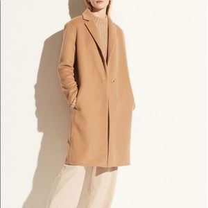 NWT Vince. Classic Coat (Camel, Small)